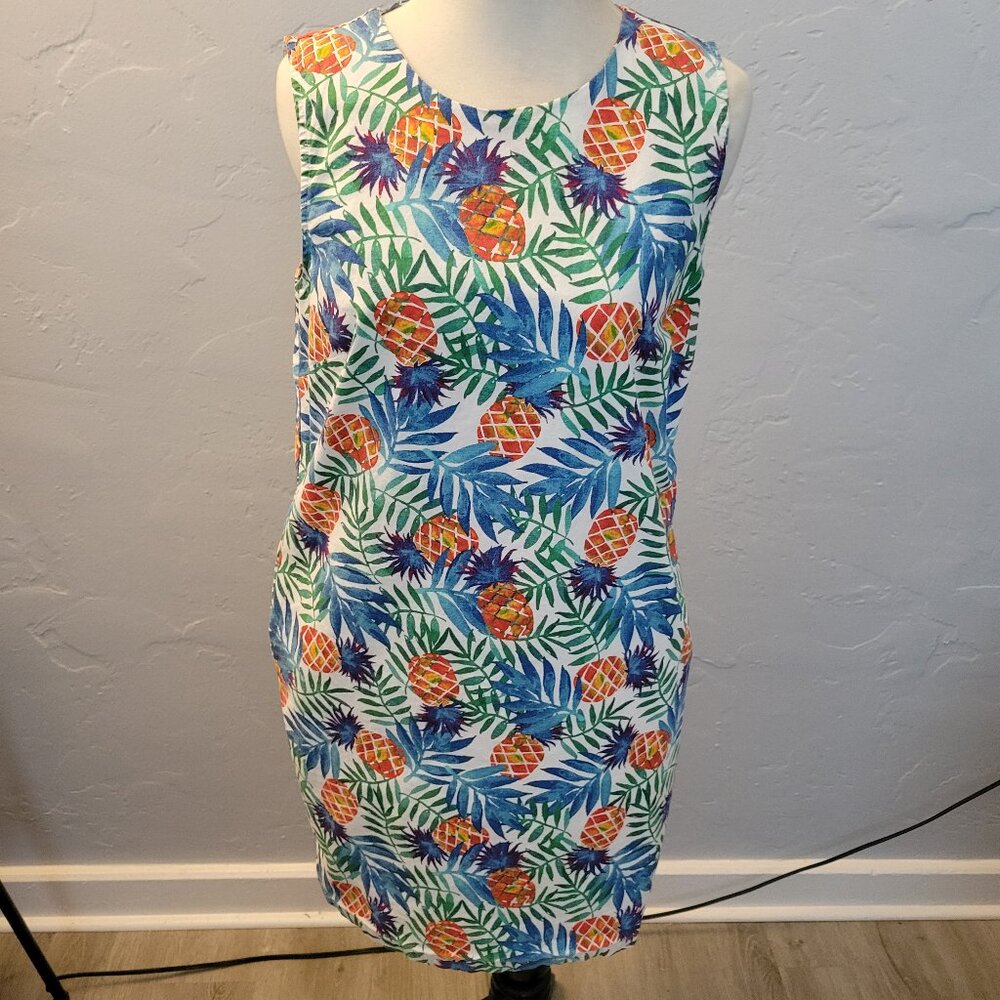 Breezy Pineapple Print Mini Dress – Warm Weather Must-Have